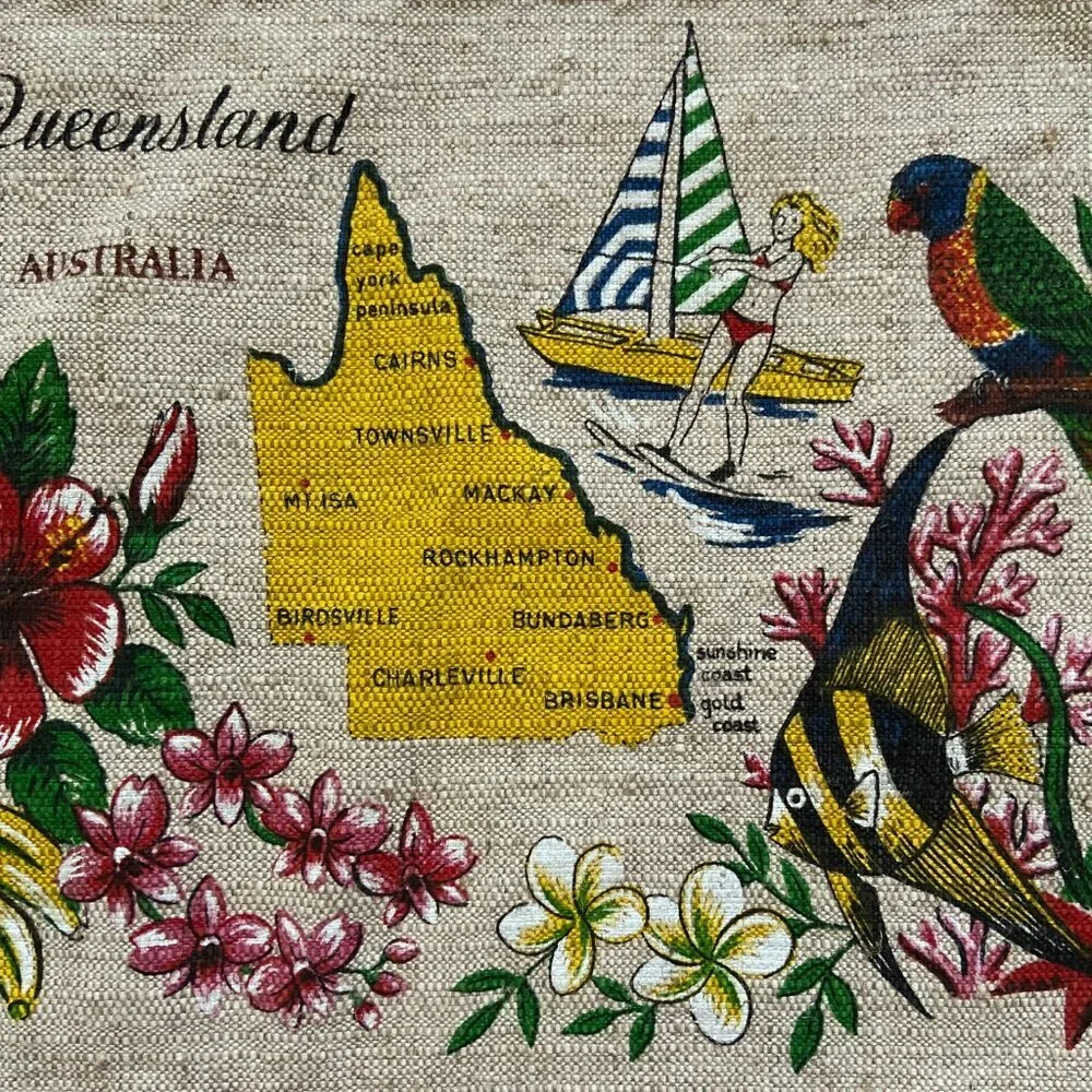 NWOT Map Australia Queensland 11 x 17.5